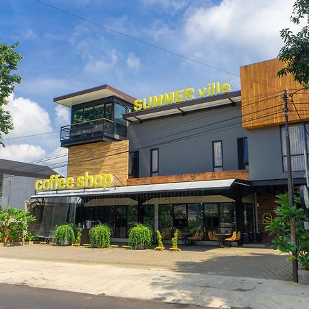 Hotel Summerville Majalengka 外观 照片