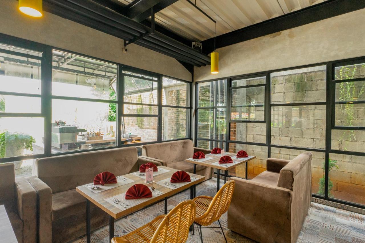 Hotel Summerville Majalengka 外观 照片