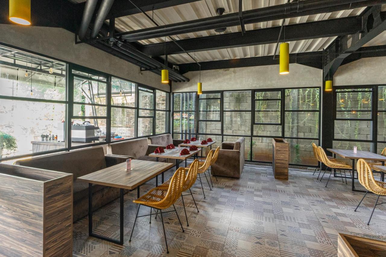 Hotel Summerville Majalengka 外观 照片