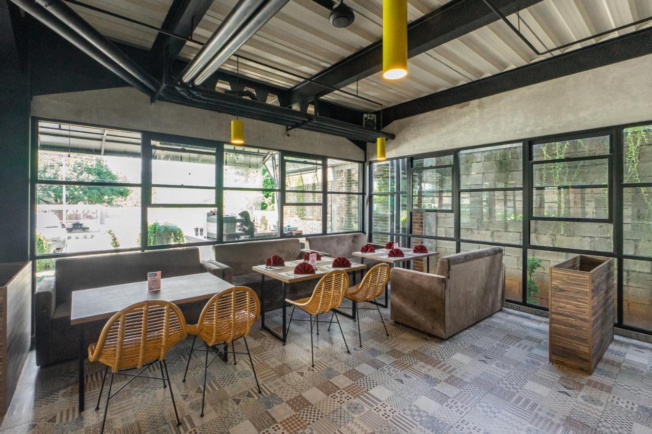 Hotel Summerville Majalengka 外观 照片