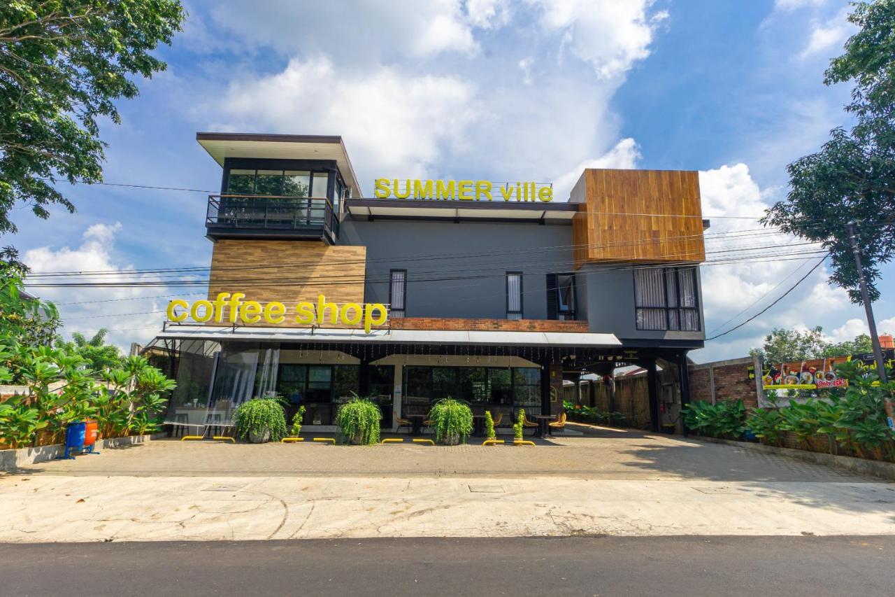 Hotel Summerville Majalengka 外观 照片