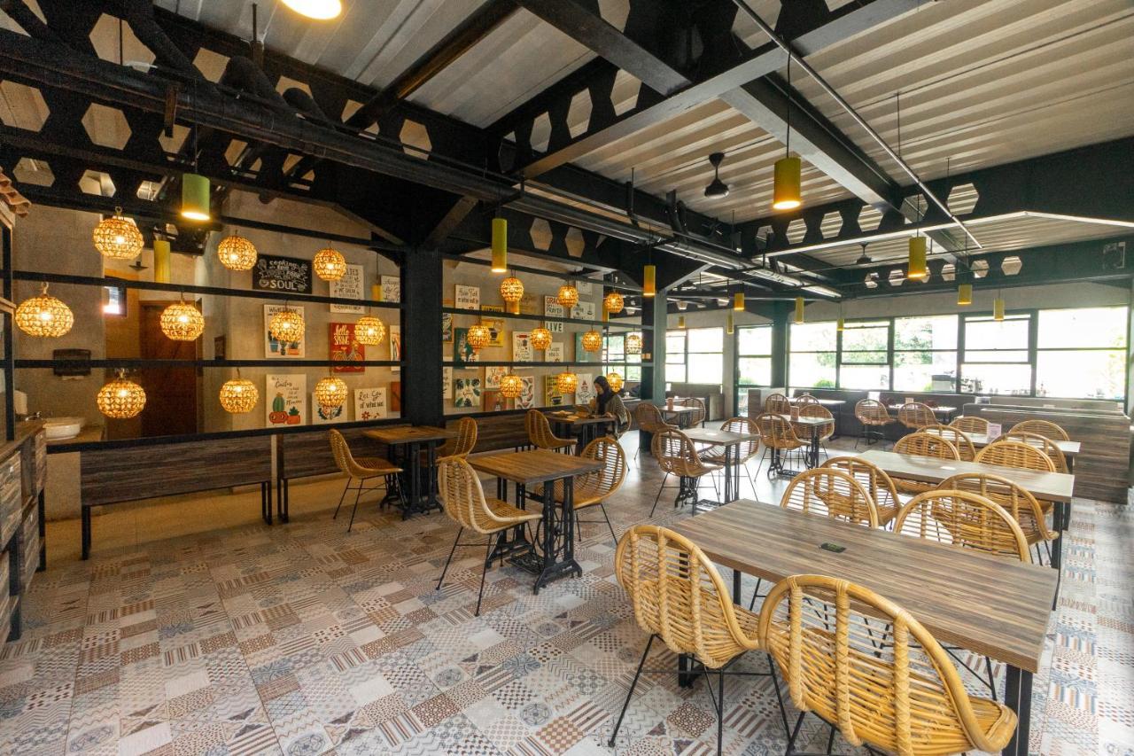 Hotel Summerville Majalengka 外观 照片